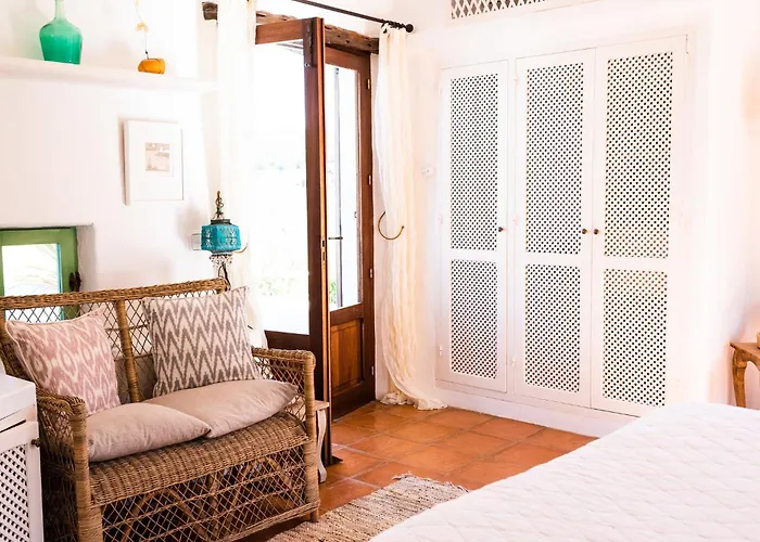 Es Cucons Rural Hotel